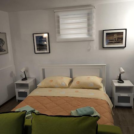 Studio Apartman Nona Angela-Valun Црес Екстер'єр фото